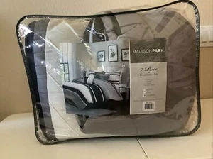 Madison Park 7 Pc Comforter Set Black Gray White Cal King - Picture 1 of 2