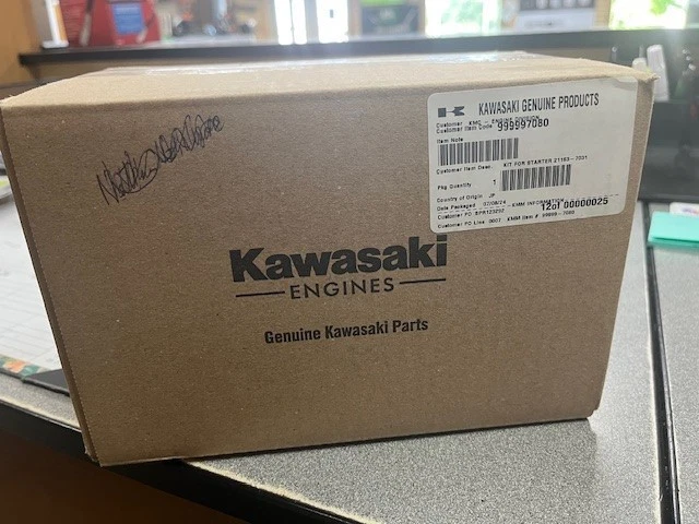 Genuine Kawasaki 99999-7080 Electric Starter Fits Most FH Models OEM R3 SHELF 3 - Image 1 of 1