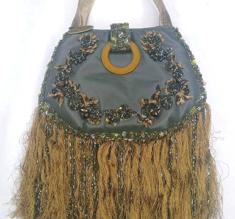 Hermoso Bolso de Mano Pequeño Mary Frances Verde Marrón Floral con Cuentas Flecos  Foto 1 de 4
