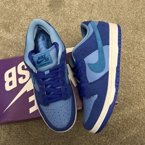 Nike SB Dunk Low Blue Raspberry Fruit Pack UK 6.5 - Picture 1 of 11