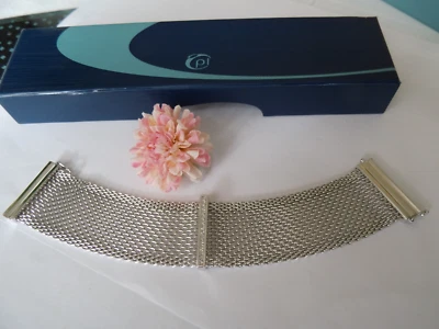 Pierre Lang schönes silberfarbenes Armband ca. 19 cm x ca. 3 x 3,5 cm Verschluss - Bild 1 von 2