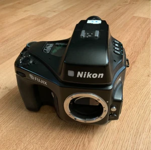 Nikon E2N Fujix Early Collectible Digital Camera - Untested - Picture 1 of 8