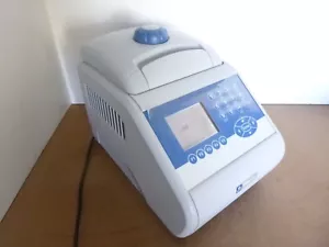 Bioer GenePro BTC03BAS Thermal Cycler - Picture 1 of 17