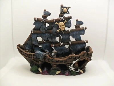 Adorno para pecera de acuario decoración ENVÍO PIRATA, se ve muy bien Foto 1 de 4