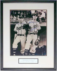 WARREN SPAHN JOHNNY SAIN 2X AUTOGRAPHED 16X20 PHOTO PRAY RAIN INSCRIP FRAMED - Picture 1 of 4