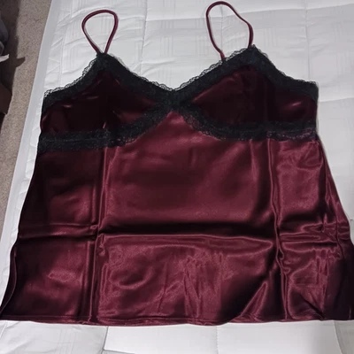 L camisola negra encaje ribeteado marrón Foto 1 de 4