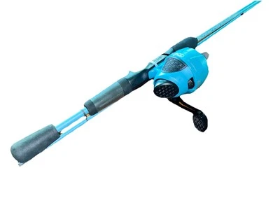 ZEBCO SLINGSHOT Med/Lt Spincast Combo  Teal 2.8:1 Ratio 100 yds/10 lb test line - Image 1 of 4