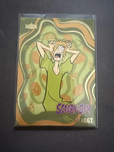 2025 Scooby Doo   Gold Parallel   Shaggy #33 - Picture 1 of 2