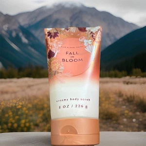 Bath and Body ~Body Scrub ~ Fall in Bloom~ 8 oz FREE SHIP - Picture 1 of 1