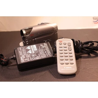 Canon Elura 100 Digital Video Camcorder 20X (800x Digital Zoom) (H) - Image 1 of 4