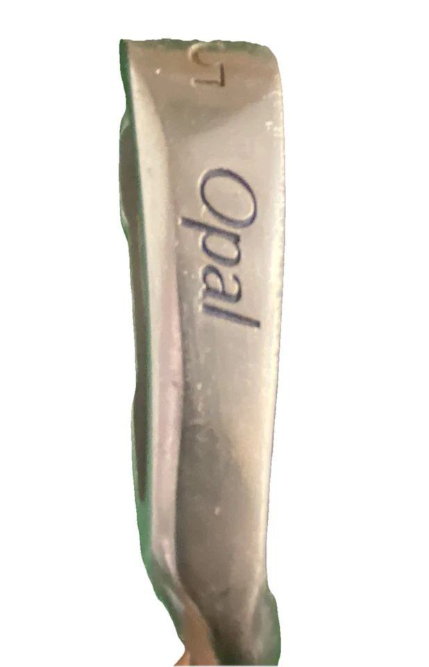 Square Two Golf Opal Posiflow 5 Iron RH Ladies 240 Mid Graphite 36.5" Nice Grip - Image 1 of 4