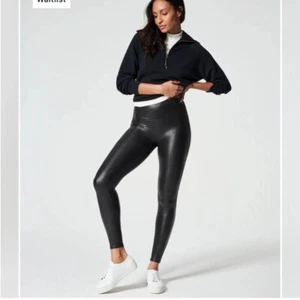 NUEVO SPANX Leggings de tiro alto de cuero sintético talla mediana - Imagen 1 de 9