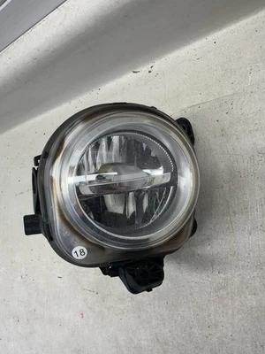Faro antiniebla BMW X3 X4 X5 X6 2014-2018 conductor izquierdo 12V 7560200000 OEM Foto 1 de 4