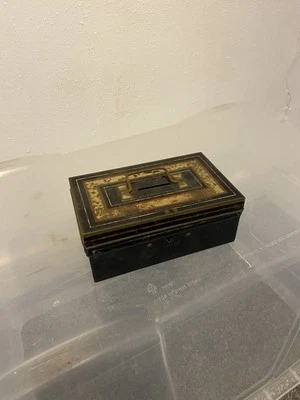 Vintage Edward Sharps & Sons cash tin, made In England  - Image 1 of 4