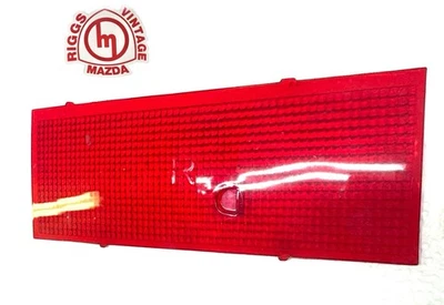 Mazda Rx7 FB S2 S3 1981 - 1985 Right Taillight Inner Lens Red — 第 1/4 张图片
