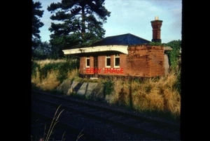 PHOTO WESTON SUB EDGE RAILWAY STATION 1977 - Picture 1 of 1