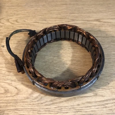 Honda CB750K 1976-78 estator 31102-300-045 OEM Foto 1 de 4