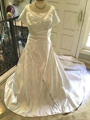 Symphony  Bridal gown Wedding Dress  MODEST White / silver embroidery 22 NEW  - Image 1 of 4