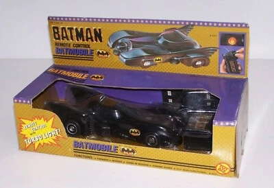 Batimóvil de control remoto Batman #4431 con luz turbo Toy Biz nuevo en caja  Foto 1 de 4