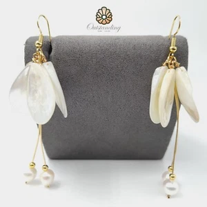 9ct Gold Plated Natural Pearl Seashell Mother of Pearl Dangle Drop Hook Earrings - Picture 1 of 12