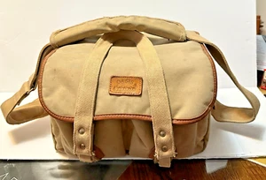 Canon EOS 750 & Minolta X-7A Vintage Film Cameras - 35-70MM with Field Bag - Picture 1 of 12