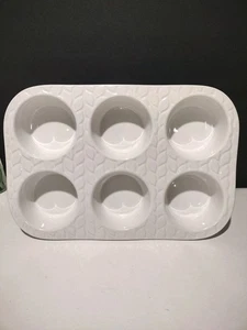 Sartén grande para magdalenas Temptations Texas sauce tallado blanco 6 tazas utensilios para horno de cerámica  - Imagen 1 de 15