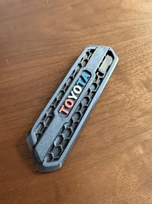 Element Enduro Associated Knightrunner Toyota Tacoma Grill 3D Printed - Picture 1 of 2