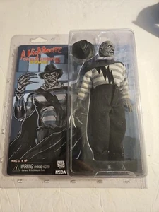 Figura exclusiva de Freddy Kruger Nip de Reel Toys NECA Pesadilla en Elm Street 5 - Imagen 1 de 3