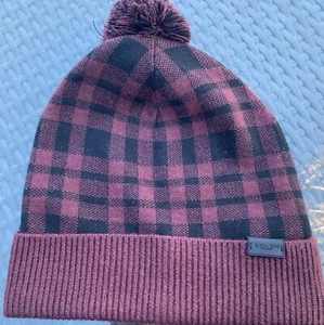 Coach NWT Plaid Pom Beanie Hat Oxblood/ Black O/S - Picture 1 of 5