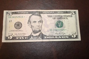 ULTRA RARE - 2006 $5 STAR NOTE - $5USD - GOOD CIRCULATED IG 16152515* - Picture 1 of 2