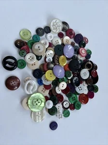 Lote de 3 botones mixtos vintage de patrimonio - Imagen 1 de 8