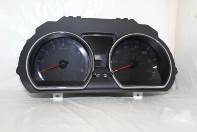 Cuadro de instrumentos velocímetro medidores del panel de instrumentos Nissan Versa 2012 58.304 millas Foto 1 de 4