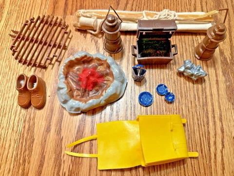 VINTAGE GABRIEL THE LONE RANGER RIDES AGAIN CAMPFIRE GRILL SET TWELVE PIECE SET Cover