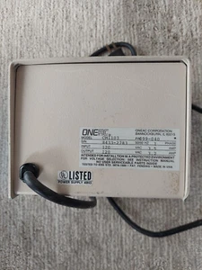 Oneac Power Conditioner CP1103 - Picture 1 of 3