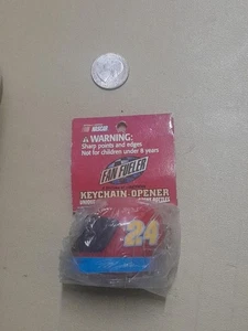 Vintage NIP 1998 NASCAR Fan Fueler Jeff Gordon #24 Helmet Keychain Bottle Opener - Picture 1 of 5