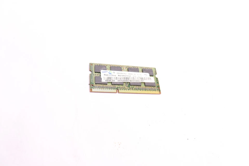Samsung Memory Ram 2GB 2Rx8 PC3-10600S-09-10-F2 M471B5673EH0-CF8 - Image 1 of 1
