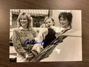 Catherine O’Hara Autogramm signed Foto Beetlejuice und Home Alone Schauspielerin - Bild 1 von 3