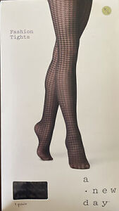 A New Day Fashion Tights Black Size M/L New 1 Pair