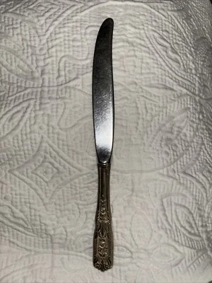 Cuchillo de cena Westmorland con mango de plata esterlina Milburn Rose, vintage, 9" de largo Foto 1 de 4