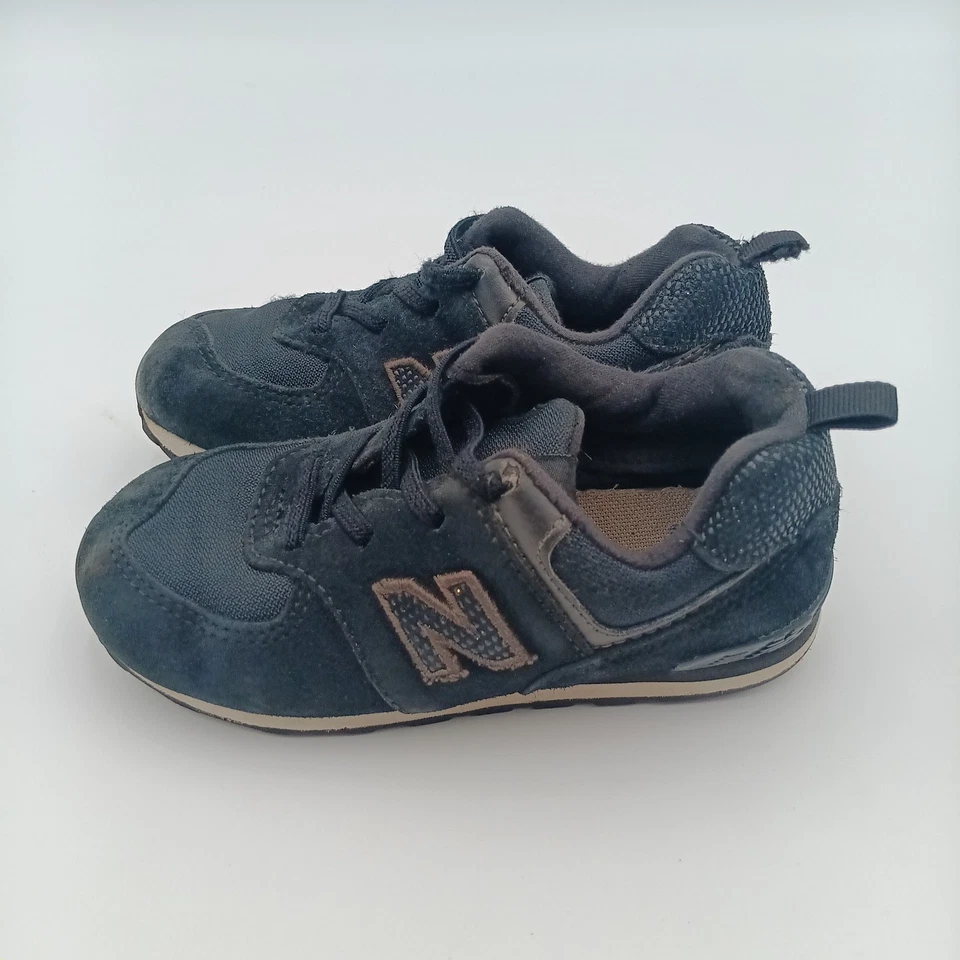 Zapatos New Balance 574 niños talla 10 gamuza negra Foto 1 de 4