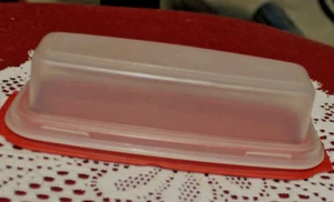 Rubbermaid Serving Saver Stick Butter Dish Red Base Clear Lid Vtg 0477-1 - Picture 1 of 4