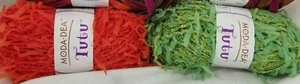 (2) Moda Dea Tutu Yarn Skeins ~ Pear Green + Red (RARE Out of Print) ~ NEW  🧶  - Picture 1 of 4
