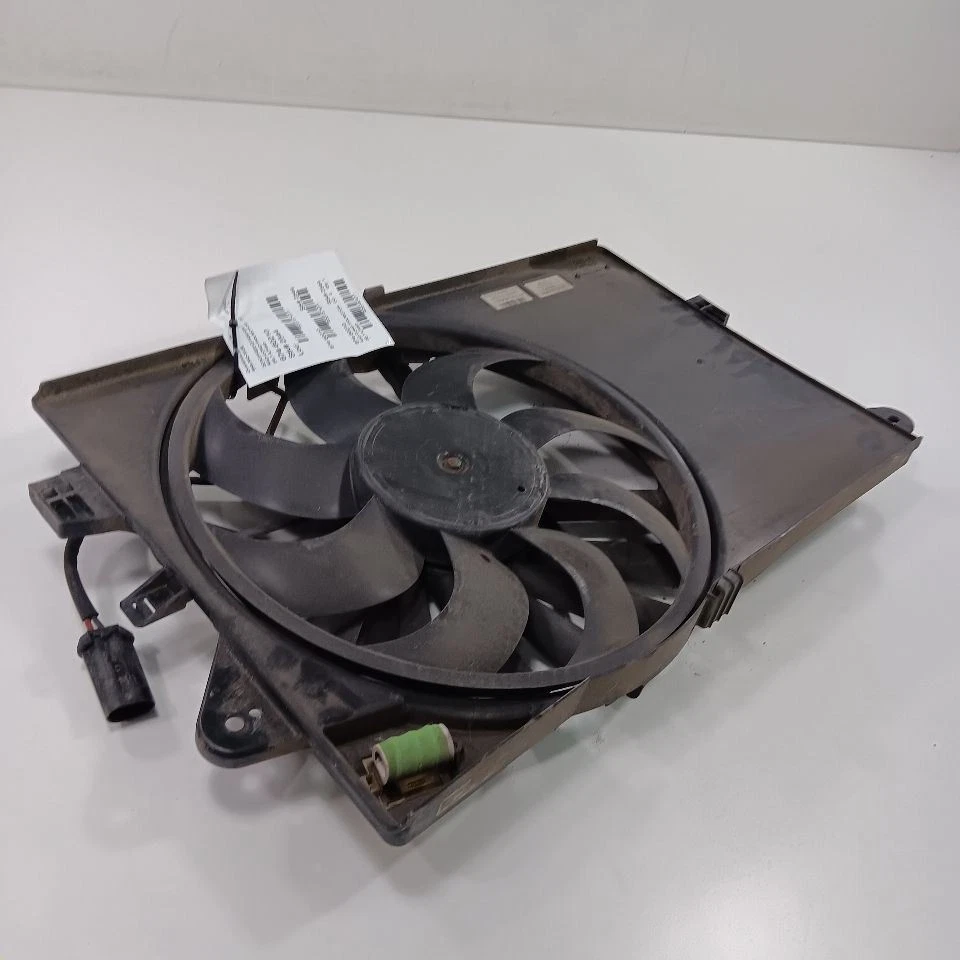 Radiator Cooling Fan 2 Door Pop With AC Fits 12-17 FIAT 500 - Image 1 of 4