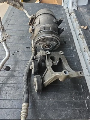 97-04 Corvette C5 Ac Compressor Pump Assembly 5.7 Ls1 Aa7338 - Image 1 of 4