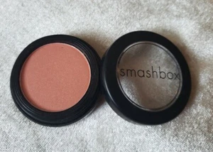 SMASHBOX Blush FAMOUS Pressed Powder 0.07 oz / 2 g pressed powder Rare HTF - Picture 1 of 4