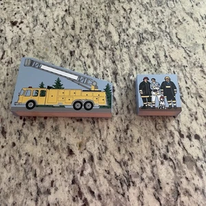 The Cat's Meow Feuerwehrauto Feuerwehrmänner Holz Regal Deko Vintage - Bild 1 von 5