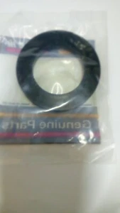 Case IH Front Wheel Hub Oil Seal 385 395 474 485 495 574 584 585 595 674 2WD - Picture 1 of 3