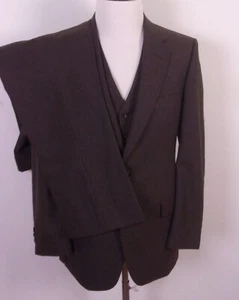 vintage EUC Allyn St. George Pinstriped Men's 3 Pc Vested Business Suit sz 40 R - Picture 1 of 8