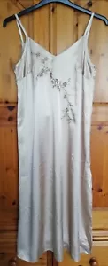 BNWT Vintage 1990’s M&S Glamorous Liquid Satin Nightdress – Soft Gold sz 12 - Picture 1 of 7