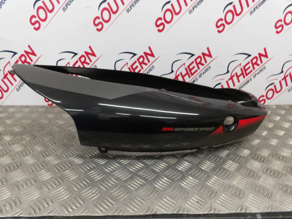 APRILIA SR 50 SPORT PRO 2004 REAR FAIRING PANEL AP8268238 - Image 1 of 4